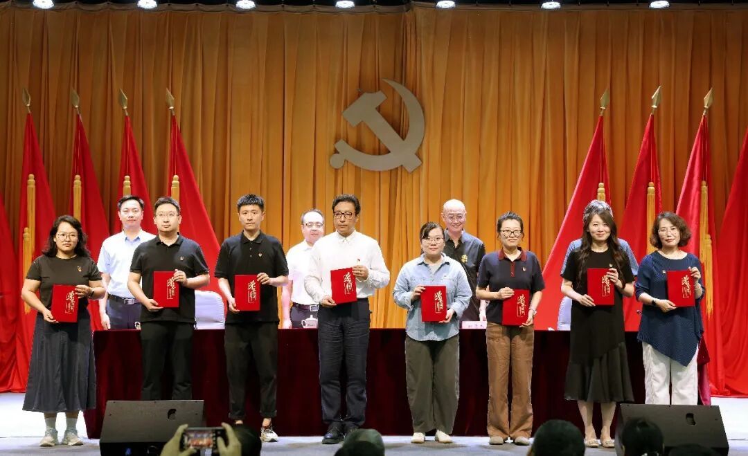 安博官方网页版优惠活动怎么弄在美术馆